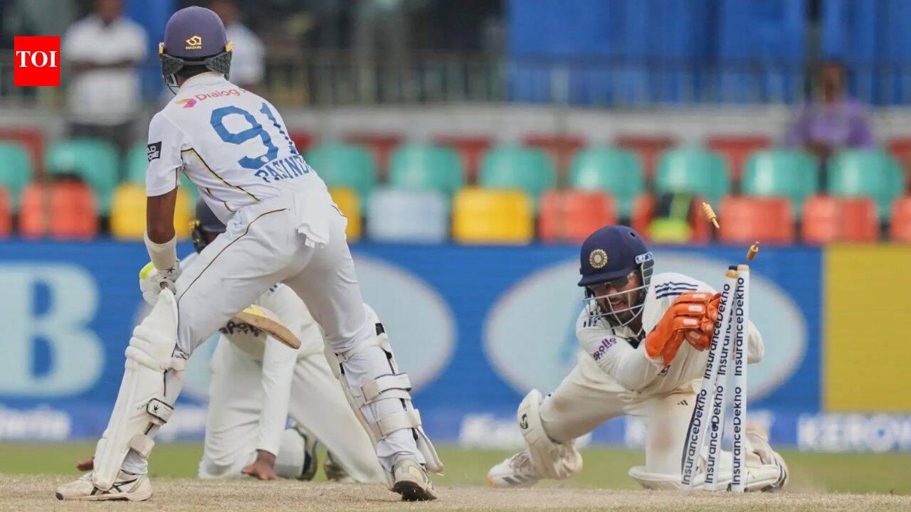 Fight after follow-on: Sooriyabandara, Kamindu Mendis defy India but Sri Lanka stare at series defeat in Colombo