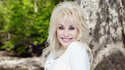 Petition to rename Nashville Airport after Dolly Parton crosses 100,000 signatures: Netizens and Sheryl Crow back the campaign