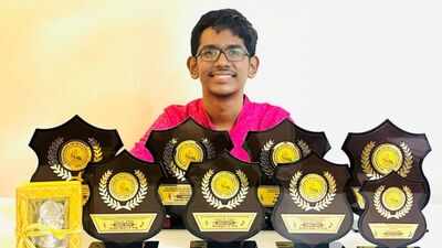 Powai teenager wins ten awards at the prestigious Shanmukhananda annual music competition 2026