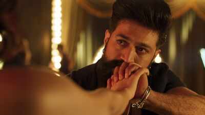 'Toxic' box office collection Day 2 [LIVE]: Can Yash and Kiara Advani film cross Rs 150 crore after smashing Ranveer Singh led 'Dhurandhar's opening record?
