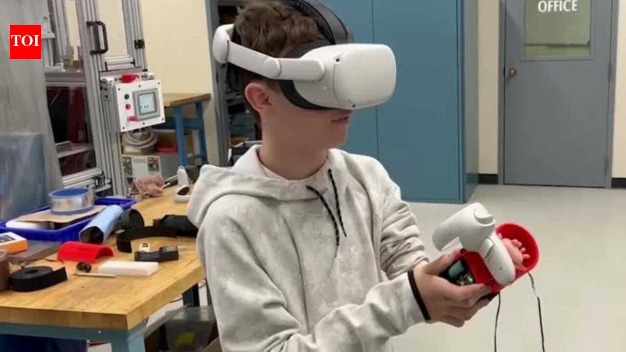 14-year-old New Hampshire gamer built 3D-printed VR controller after he couldn't grip a standard one
