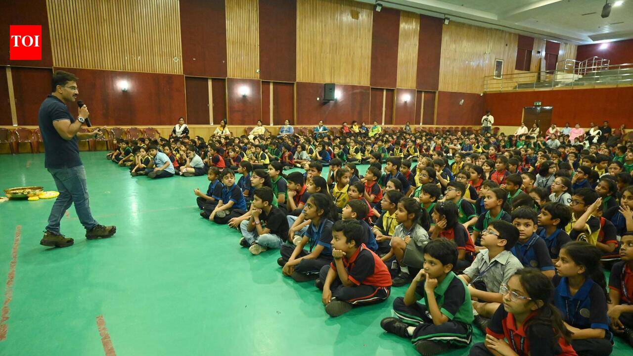 Snake expert holds safety session at Bypass school