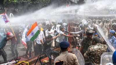 Bihar teachers' recruitment exam to be held in single phase as CM accepts key demand of protesters
