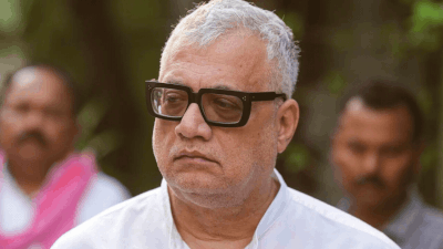 Watch: Derek O’Brien falls down staircase amid clash at TMC office
