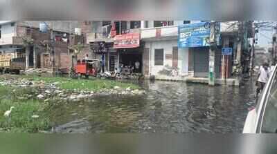 Residents issue 7-day ultimatum as city drowns in its waste again
