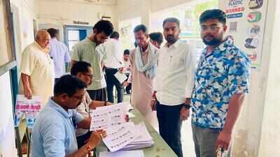 130 nomination papers filed on day 1 of ULB polls