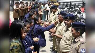 Ahmedabad: Bonds, traditions, outreach mark Rakshabandhan