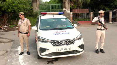 Delhi Police bust Pakistan-backed espionage network, couple arrested on spying charges