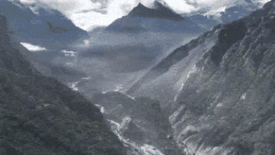 Second flood 'imminent'? Nepal halts rescue ops as China border lake begins overflowing