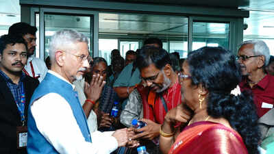 'Moved to hear experience first hand': Jaishankar receives 21 TN pilgrims rescued from Nepal