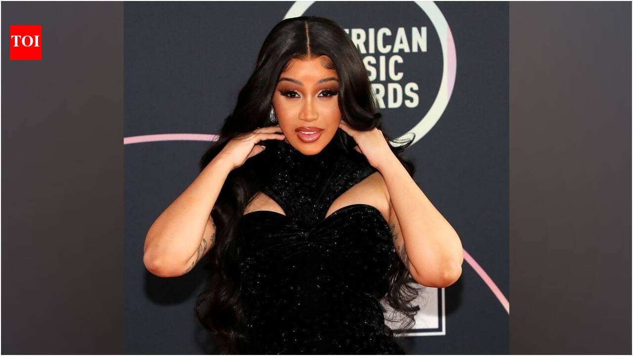 cardi b kids with offset Image 4