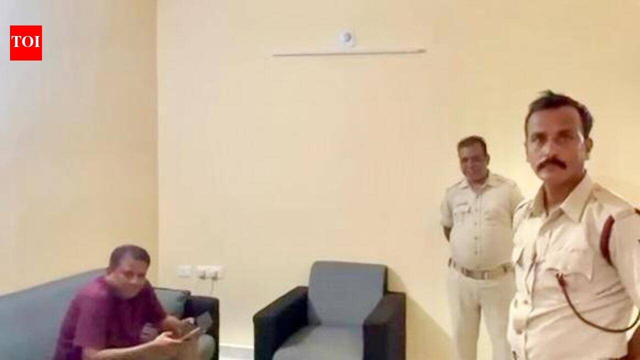 Ex-BJD min's son held for ‘duping' BJP MP