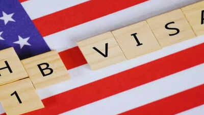 white-house-office-approves-dhs-plan-of-scrapping-60-day-grace-period-for-h-1b-visa-holders.jpg