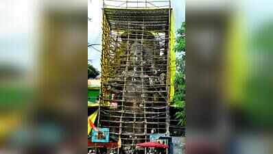 As Chaturthi nears, Hyderabad’s Ganapathi giants rise in clay