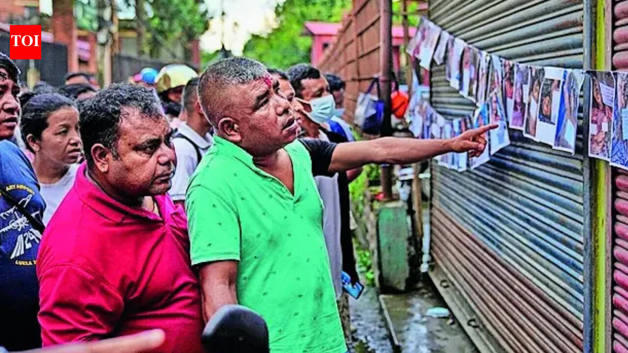 Nepal floods: Morgues overflow along 200km river trail as grief crosses border