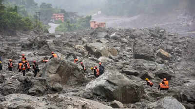 Everest veterans, mountain guides enter choked hydropower tunnel to rescue 6