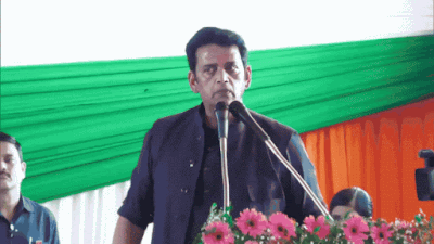 'Hamke lagaraha Spain': Ravi Kishan's remark on Gorakhpur leaves UP CM Yogi Adityanath in splits; watch