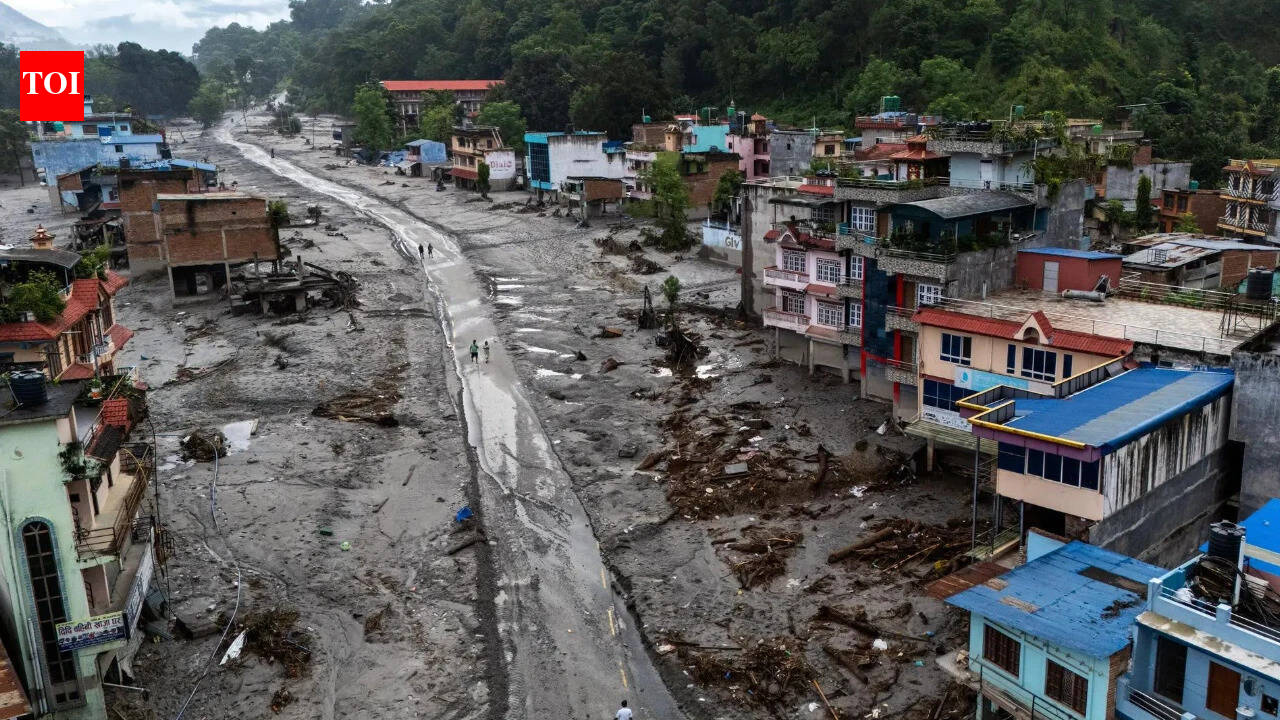 Nepal-Tibet floods: 750 dead, 20,000 deployed as rising rivers hamper rescue ops