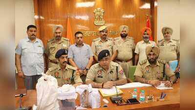Gurdaspur cops bust 2 cross-border consignments, seize 2.5kg heroin