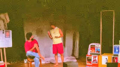 Mumbai’s struggling actors find their story on Patna stage