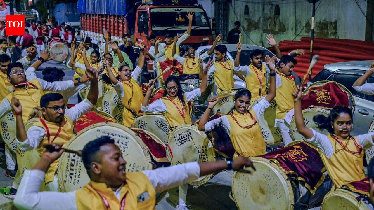 Dhol-tasha troupes in Pune cover drums with bedsheets, mattresses to turn down the volume