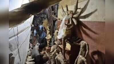 Kumartuli Artisans Fight Rain, Clay And Labour Hurdles Ahead Of Pujas
