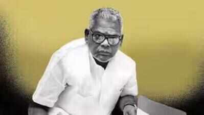 Leaders pay rich tributes to G K Moopanar on his 25th memorial day