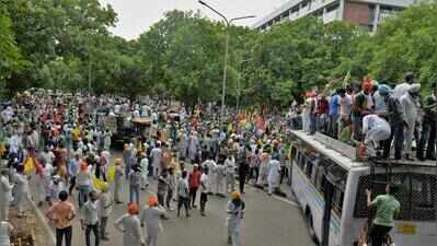 Week-long farmers’ protest to trigger traffic diversions