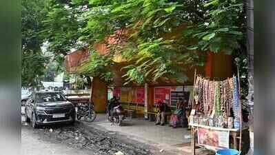 Buses don’t stop here: Bus shelters across Ghaziabad and Noida give way to repair shops, food stalls
