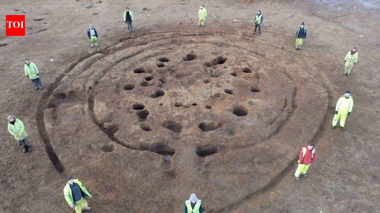 3,000 years ago, 12 Bronze Age houses stood where a Scottish suburb is rising