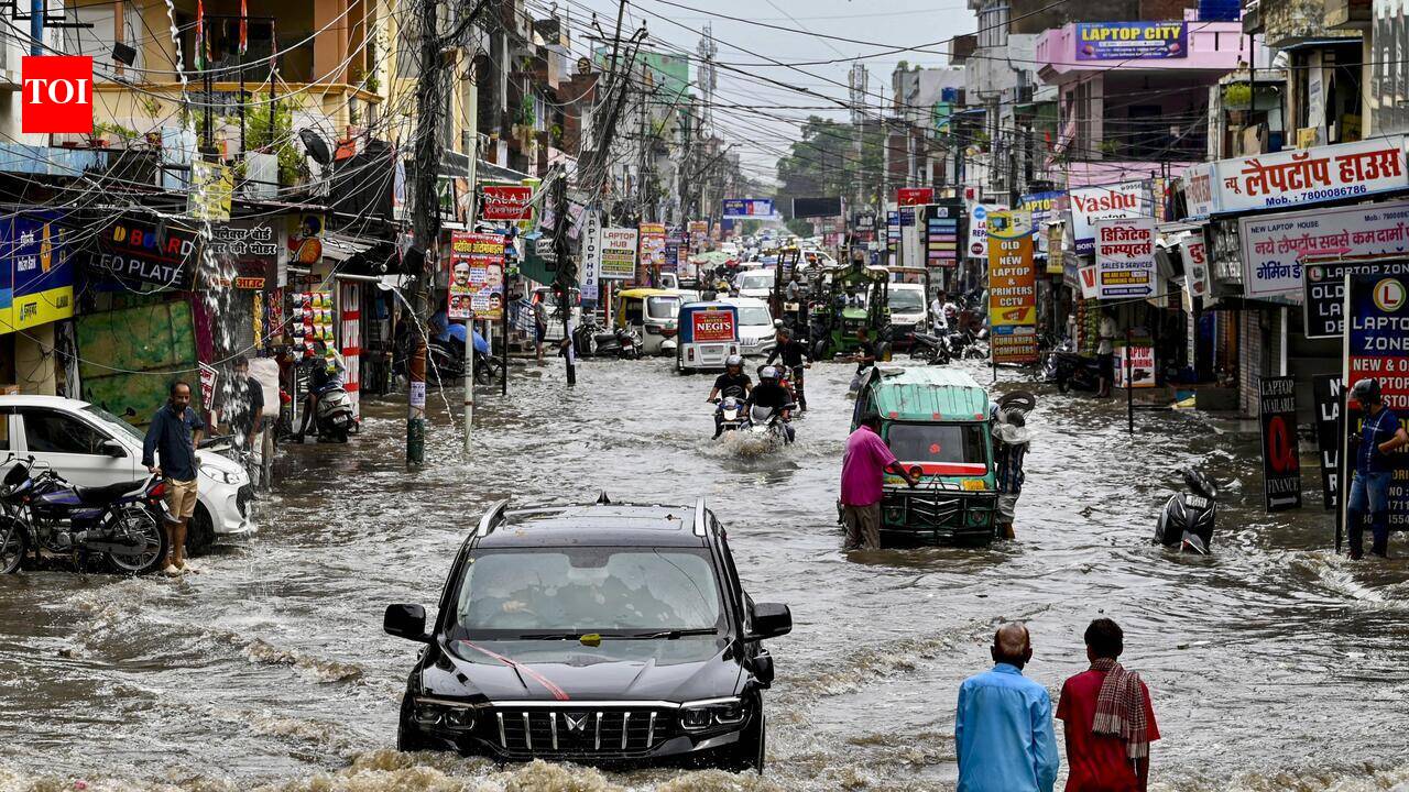 Monsoon Intensity Rises: IMD Predicts Heavy Rain and Thunderstorms for Kanpur