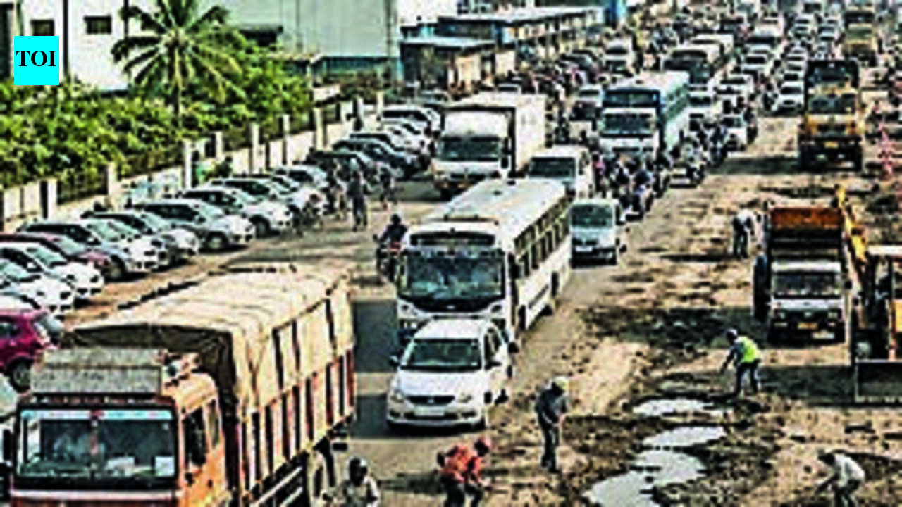 Delay in industrial township at the root of Chakan crisis
