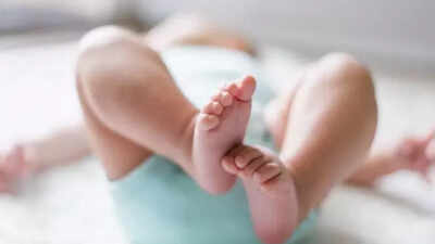 Asked to 'watch' toddler for 15 minutes, man kidnaps him from hospital, sexually assaults child
