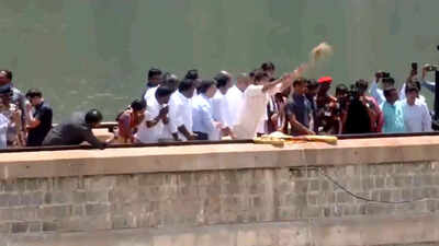 Vijay opens Mettur dam, brings Cauvery water to Tamil Nadu delta farmers