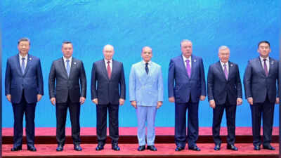To keep himself in focus, Pak PM Shehbaz Sharif crops out world leaders from SCO summit photo