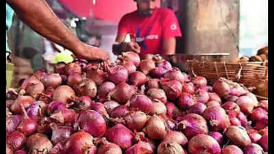Tamil Nadu to sell onions at Rs 35 per kg through urban ration shops