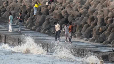 Millions in Kolkata and Mumbai face risk of losing homes to rising seas: UN