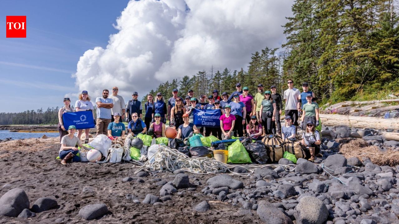 Texas volunteers began a cleanup 40 years ago; now 1.3m plastic bottles are collected