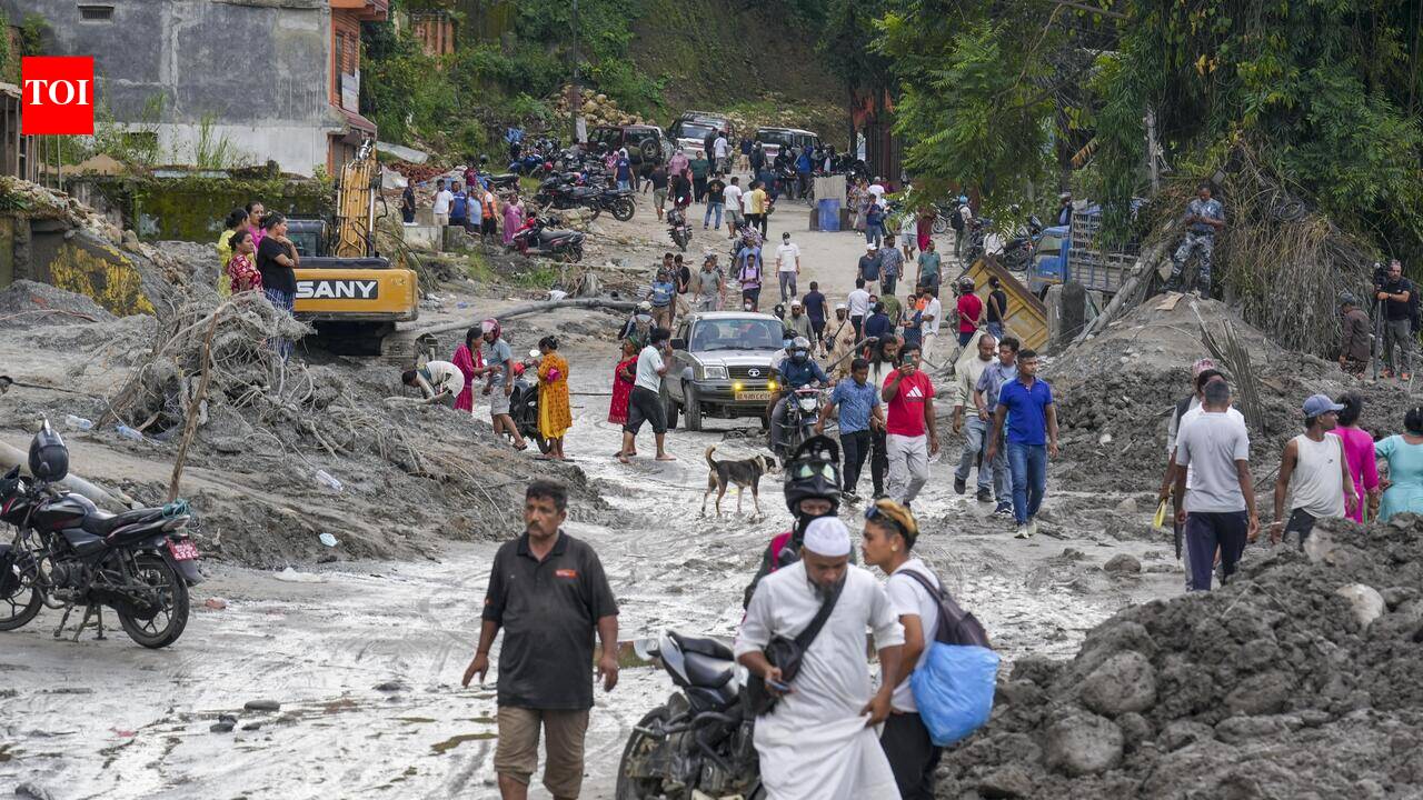 Tibet rights groups accuse China of restricting access to flood areas