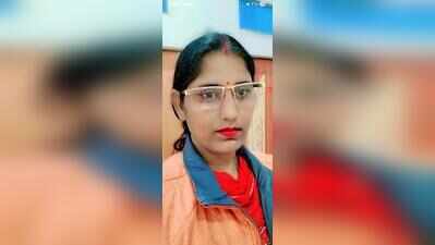 35-year-old woman stabbed to death, ex-husband on the run