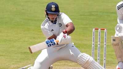 Duleep Trophy: East Zone in final with dominant victory over Central