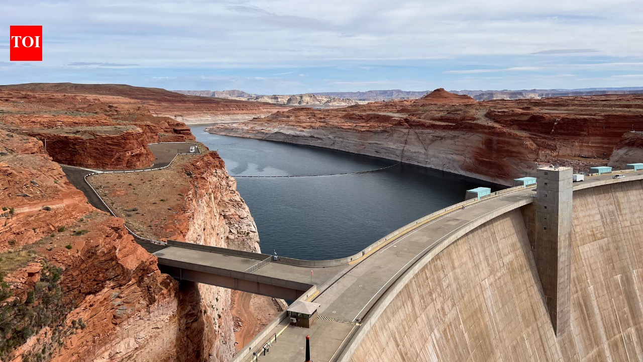 Scientists released 45,000 cfs from Glen Canyon Dam for 8 days in 1996 to rebuild Grand Canyon sandbars