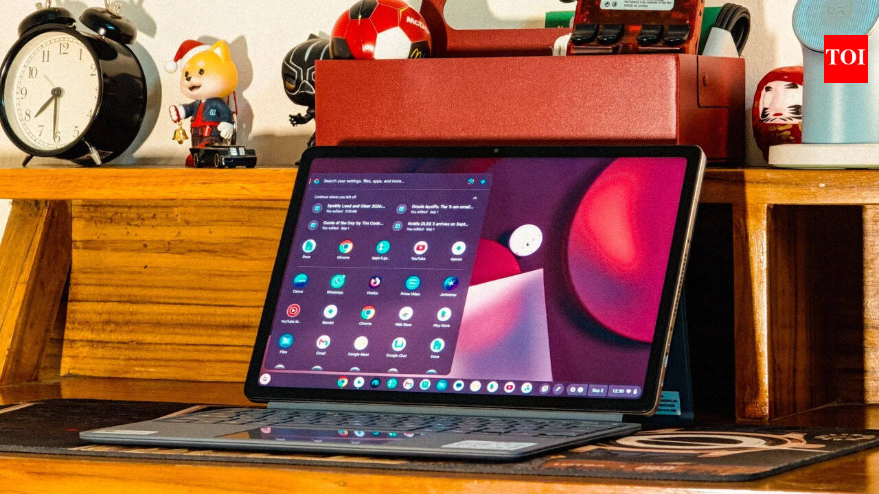 Asus Chromebook CM32 Detachable review: At its best on the study