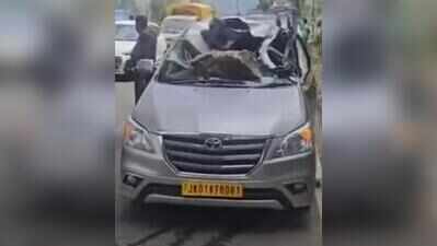 Boulder kills ex-sarpanch of Narayanpur in Kashmir’s Anantnag