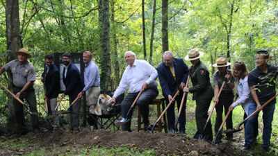 In 1906, five railroad bridges carried coal through West Virginia’s New River Gorge; 120 years later an $11.8 million project is rebuilding them for hikers