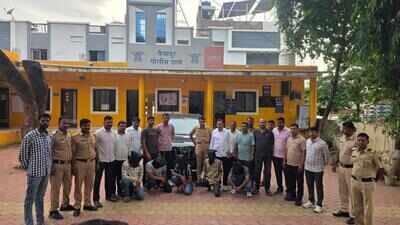 Five of interstate gang held in Samruddhi Expressway daylight dacoity in 3 days