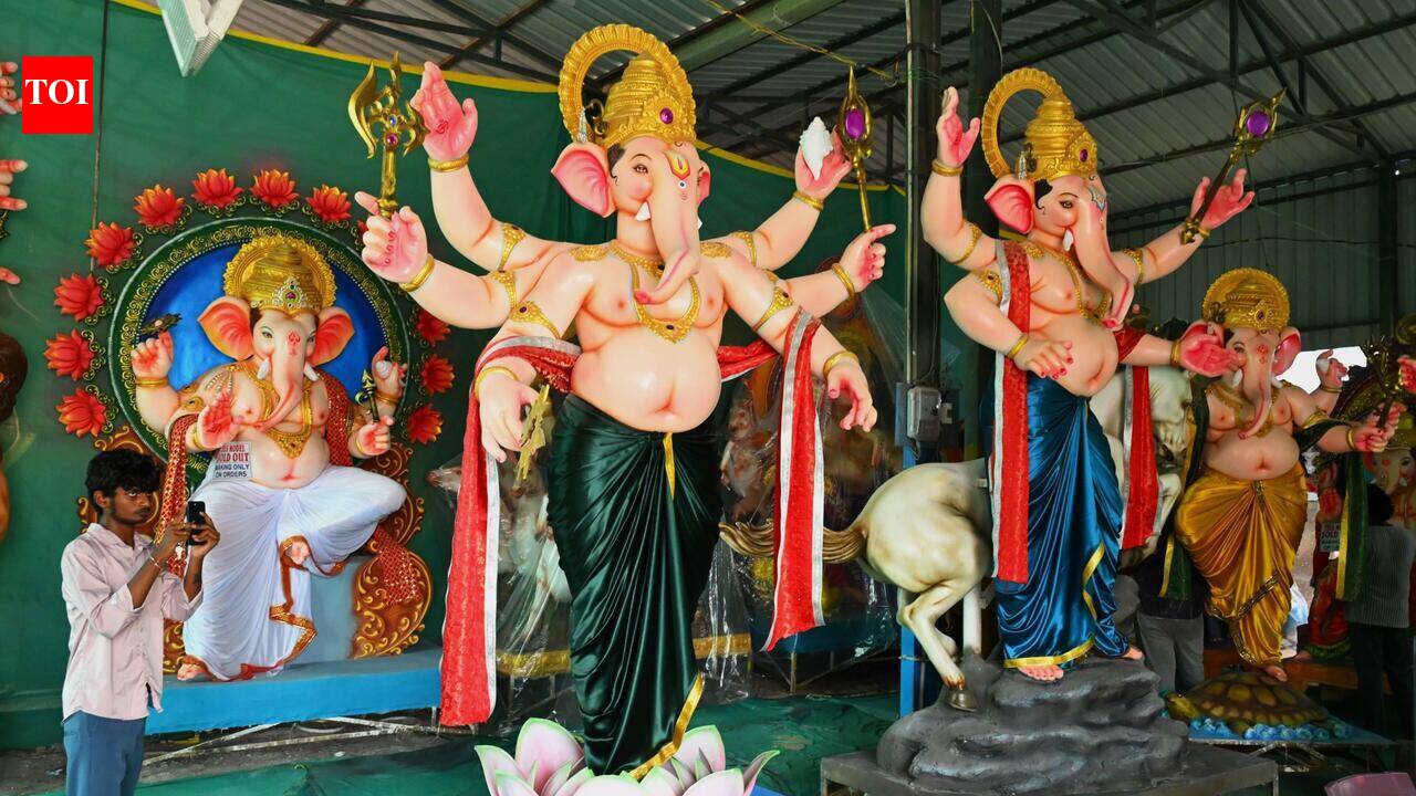 From 7 feet to 17: Bigger, Mumbai-style Ganeshas take over Vijayawada