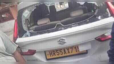 Civic team attacked while catching stray cattle, one held