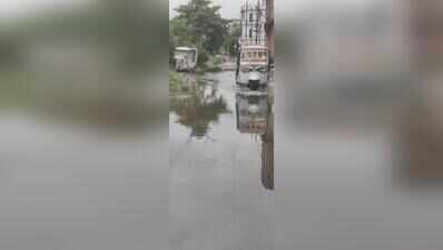Rain exposes civic gaps, roads remain submerged