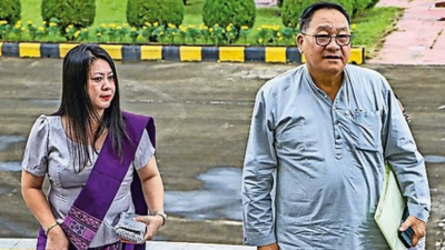 2 Kuki-Zo MLAs set foot in Imphal for 1st time in 3 years